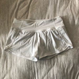 Lululemon Speed Up Short 4” — white, size 4